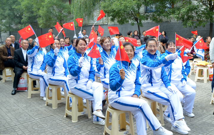 老年活动12.jpg